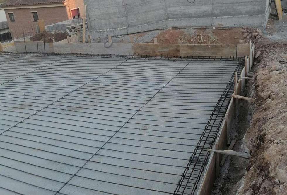 03-cimentacion-solera-encofrado