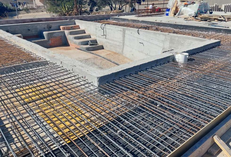 08-montaje-hierro-solera-piscina