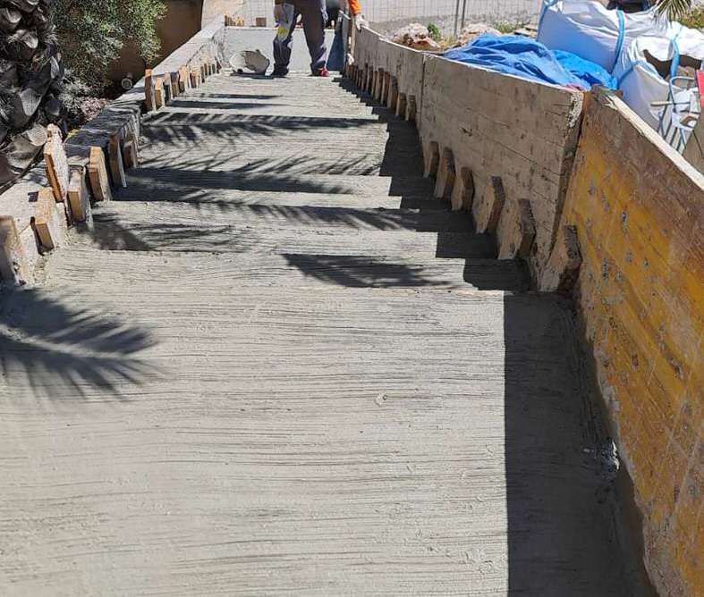 13-escalera-exterior-hormigonada.